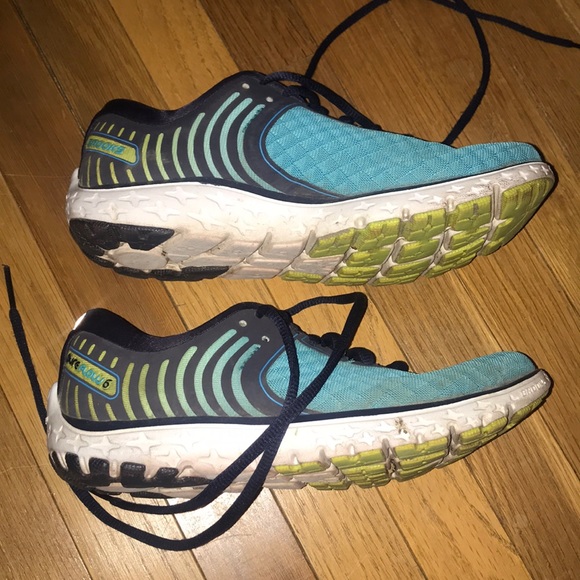 Blue Brooks Running Shoes - Picture 2 of 6